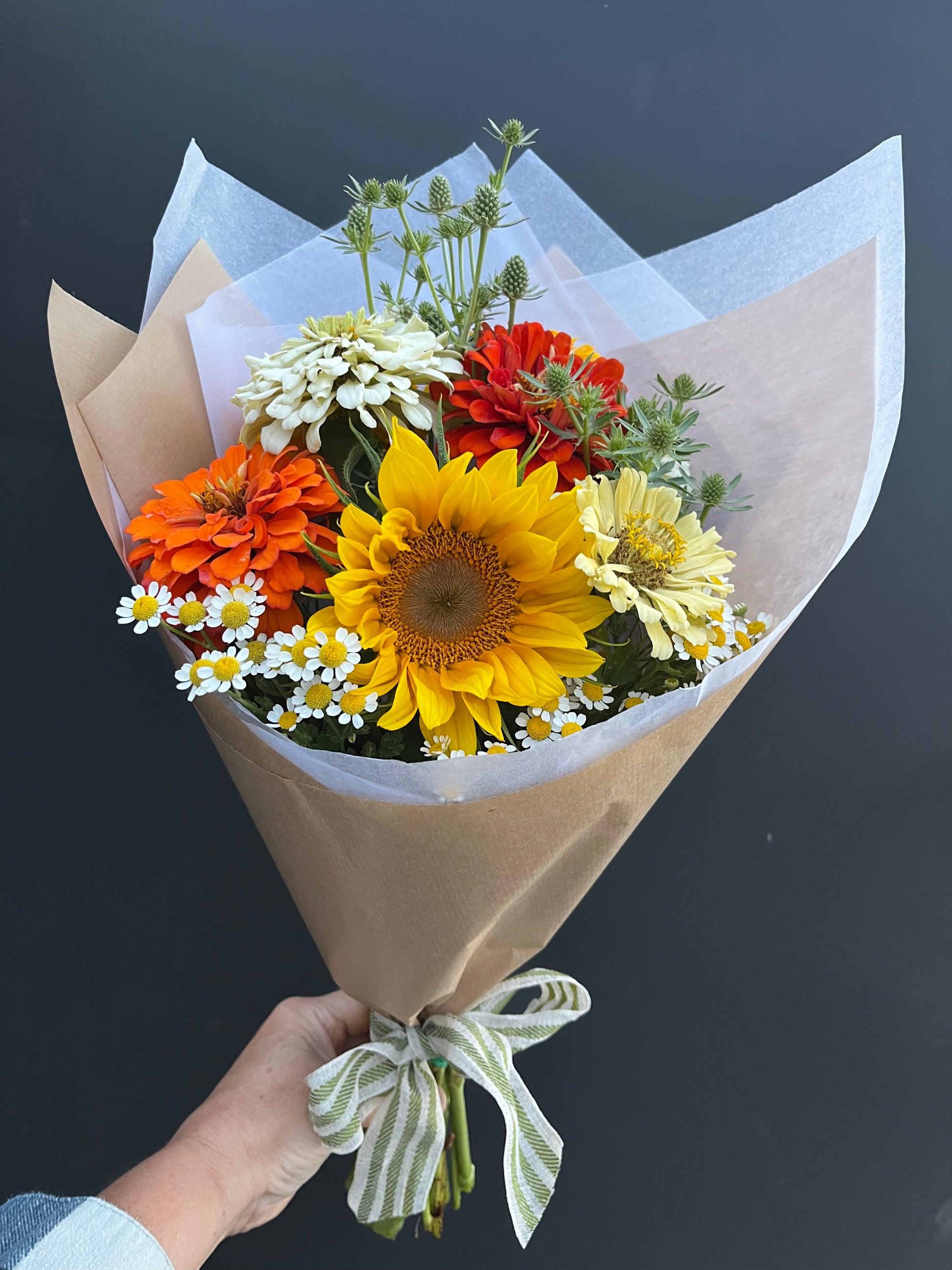 FARM FRESH FLOWER BUNCHES