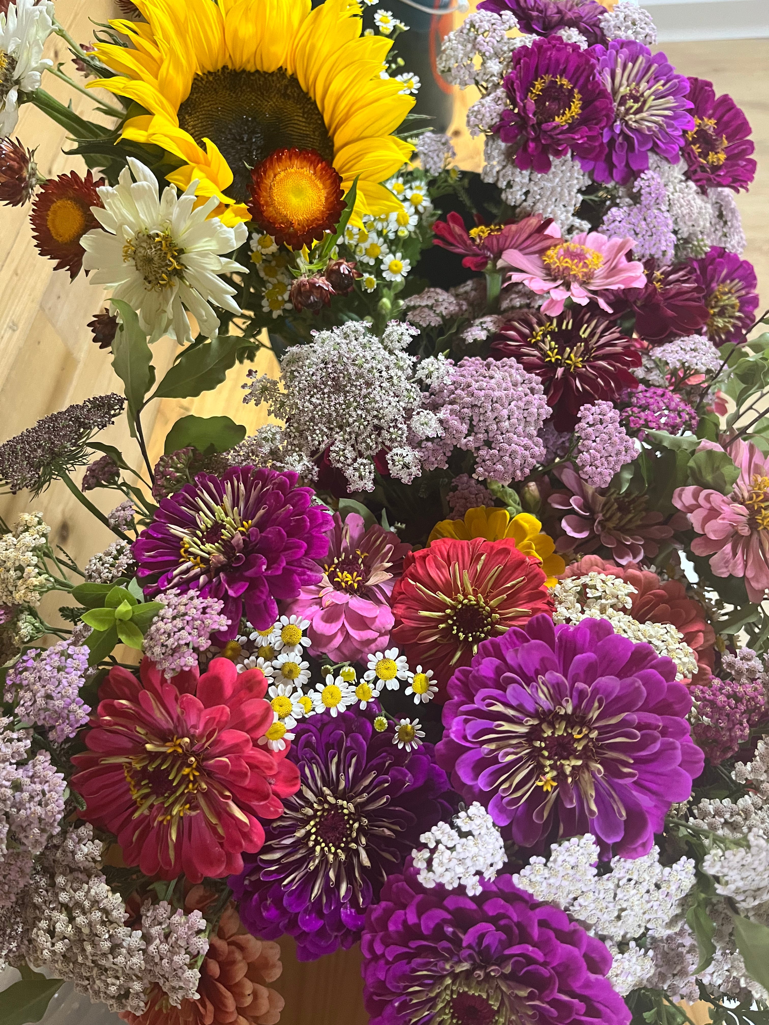 FLOWER BUCKETS