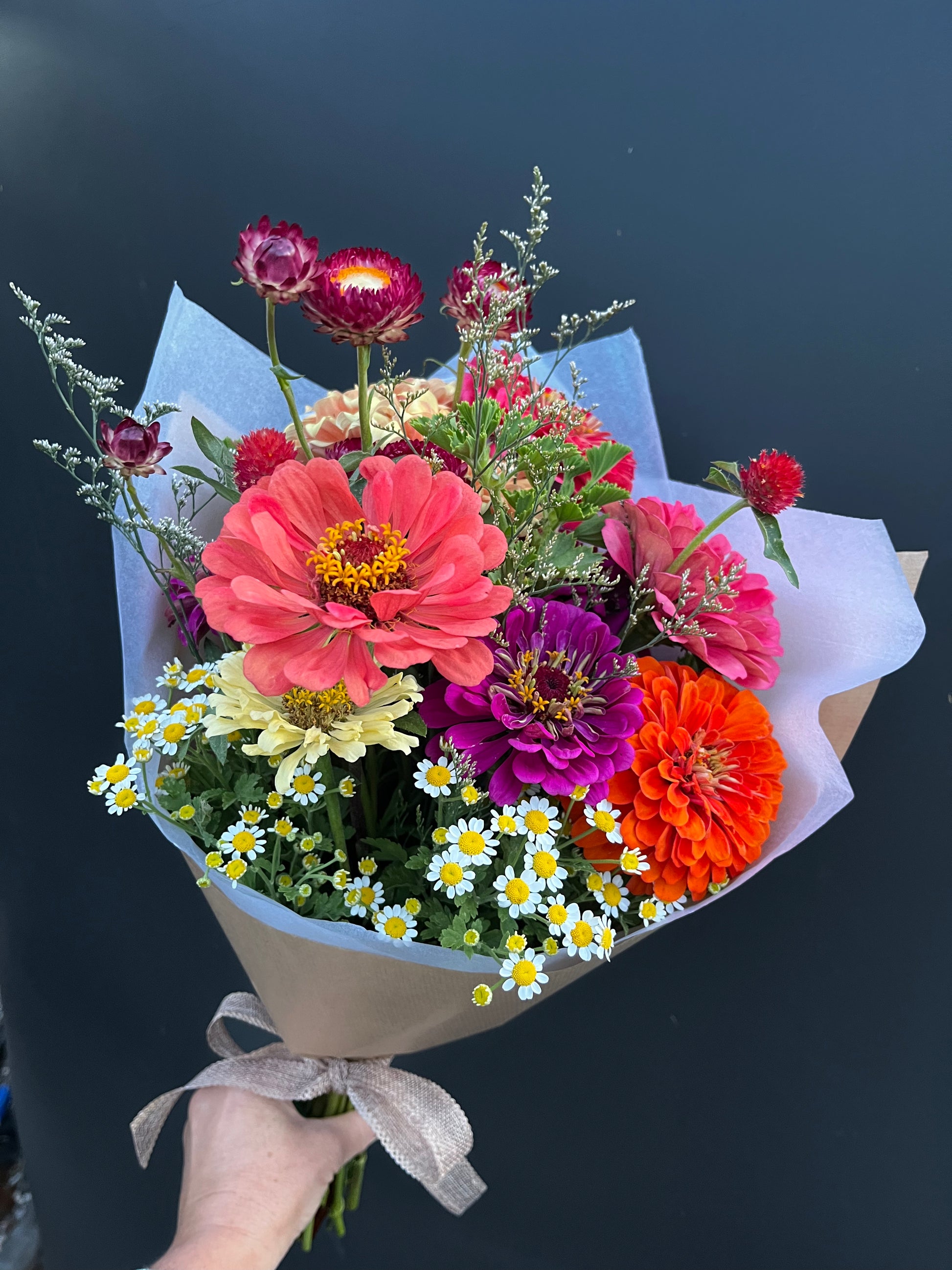 FARM FRESH FLOWER BUNCHES